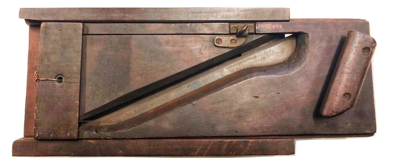 Antique Toolbox Last Month J23.jpg